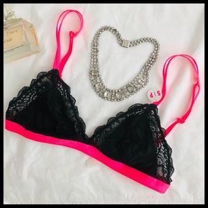 VS Lace Bra